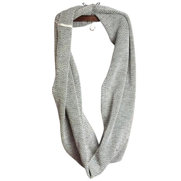 Women's Designer H&M Black & White Infinity Scarf - One Size - Picture 1 of 6